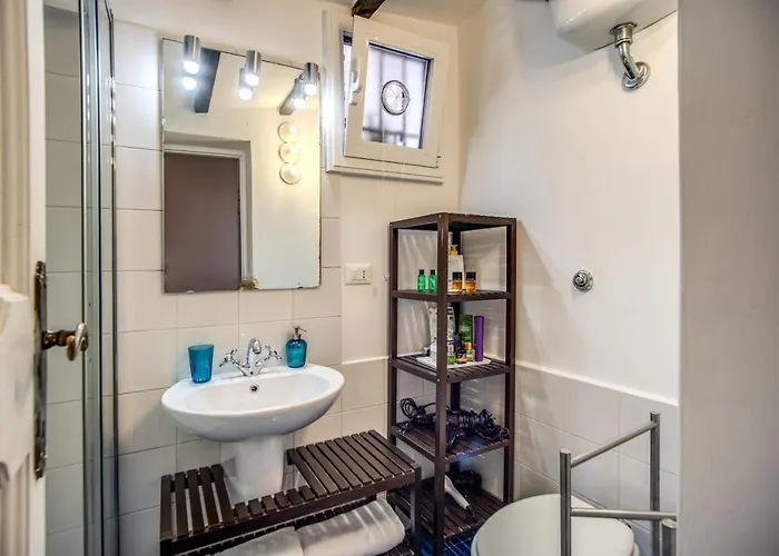 Apartament Lovely Flat In The Heart Of Trastevere